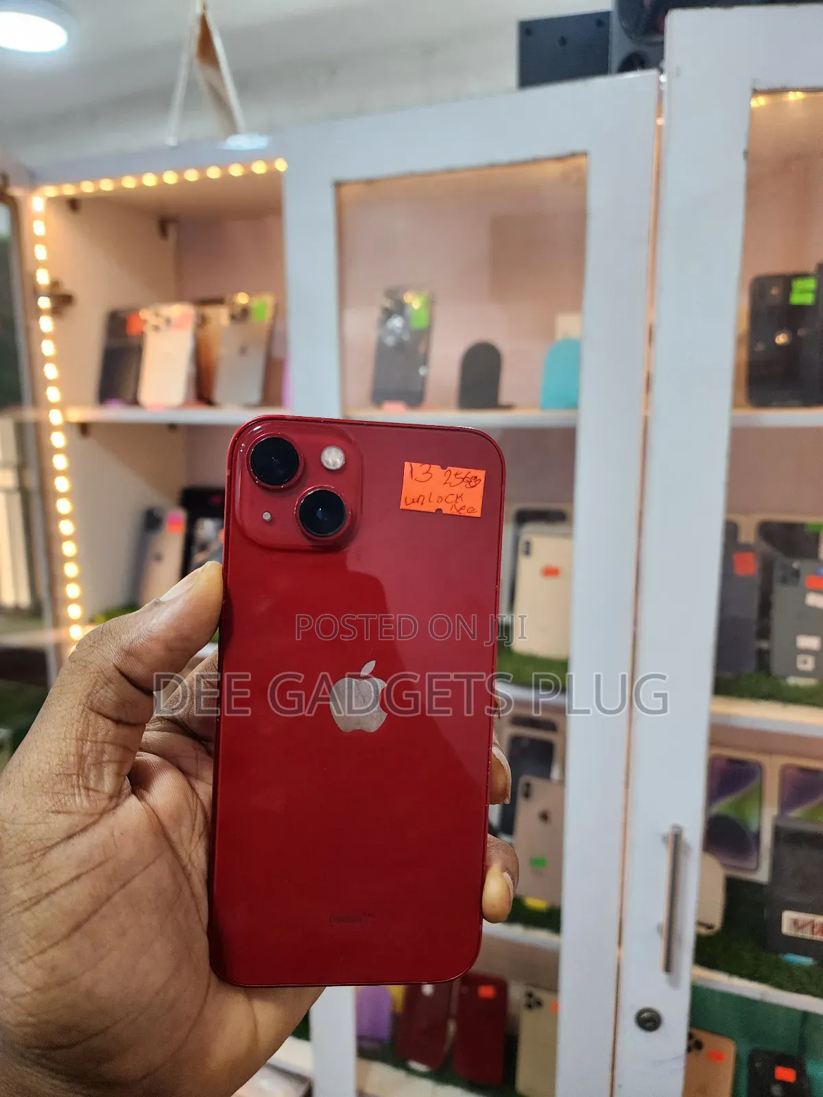 Apple iPhone 13 256 GB Red