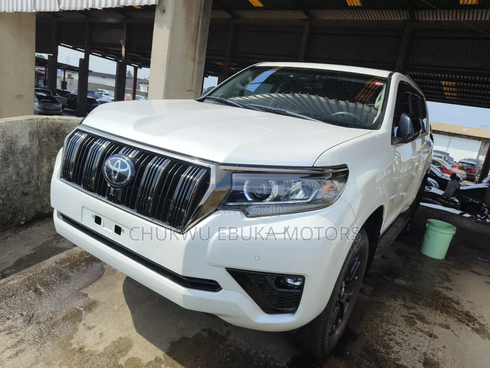 Toyota Land Cruiser Prado 2022 White