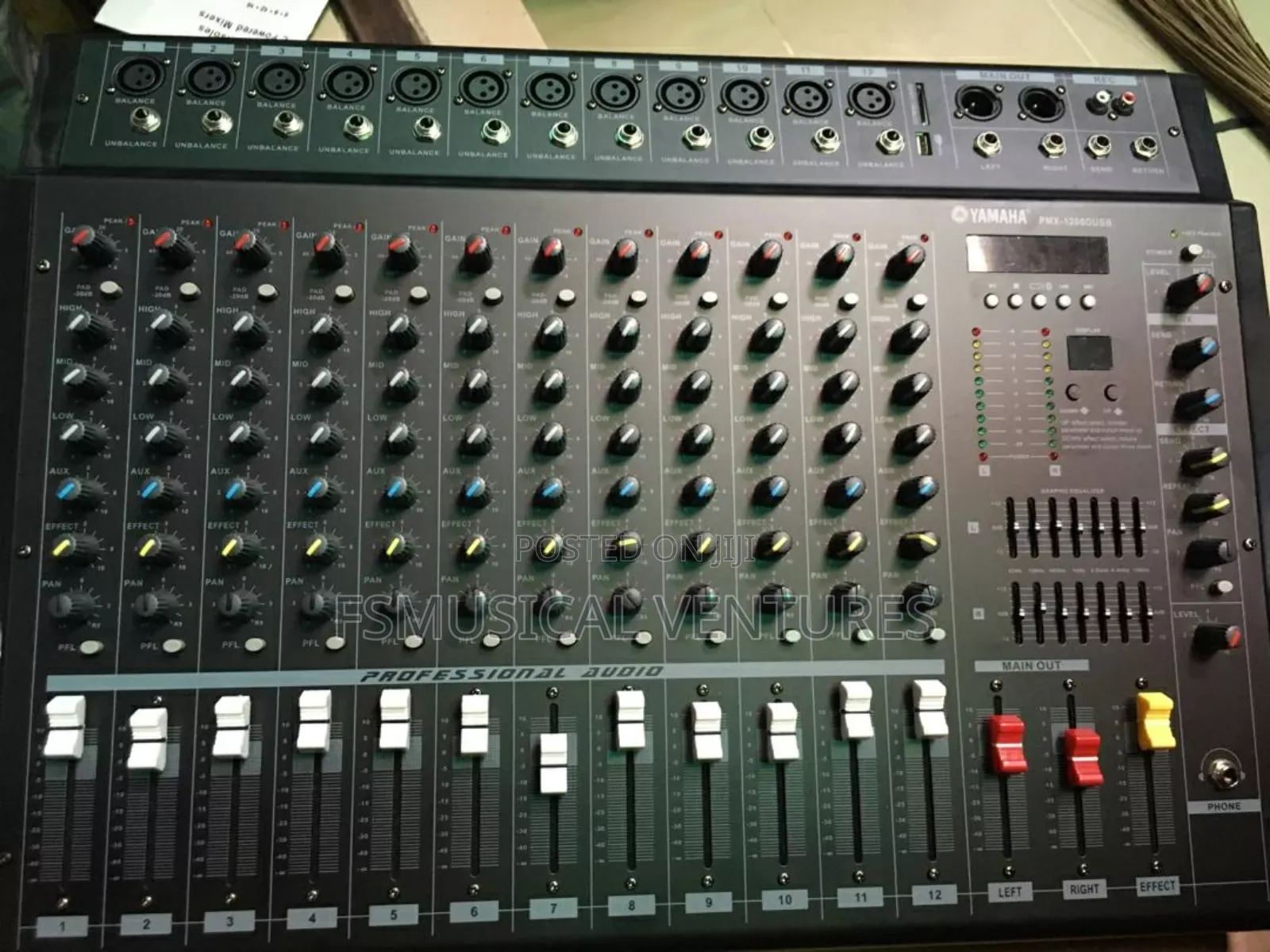 Yamaha Pmx120usb 12 Channel Powered Professional Mixer