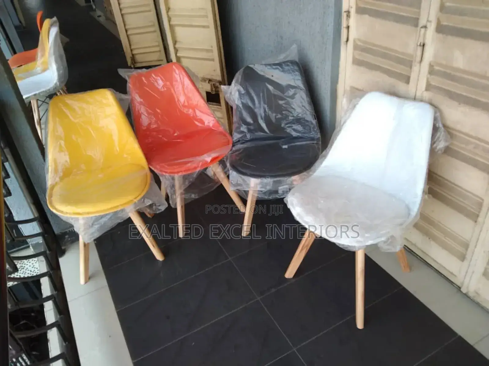 Quality Single Restaurant Chair
