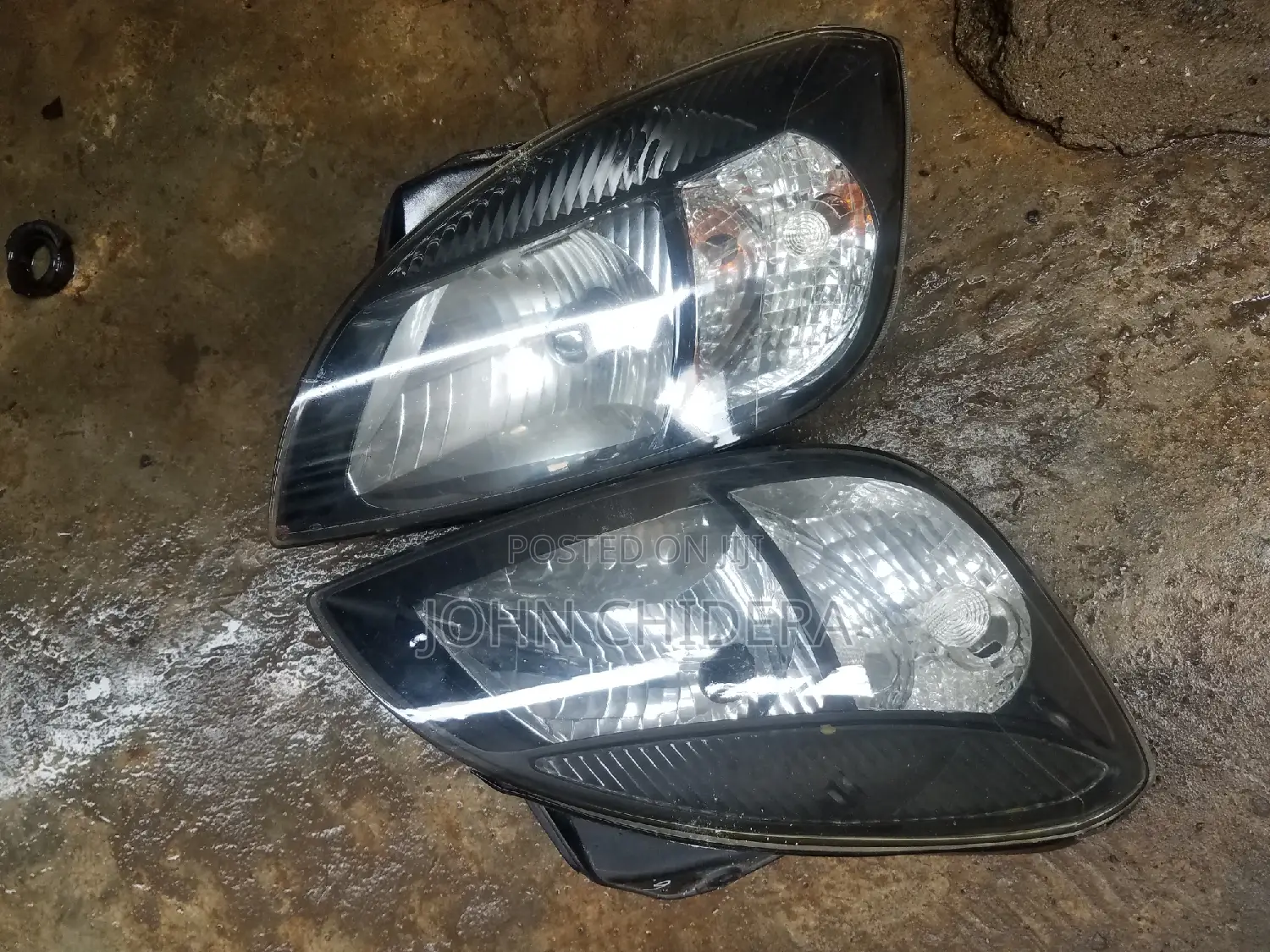 Set of Headlights for Kia Rio 2009