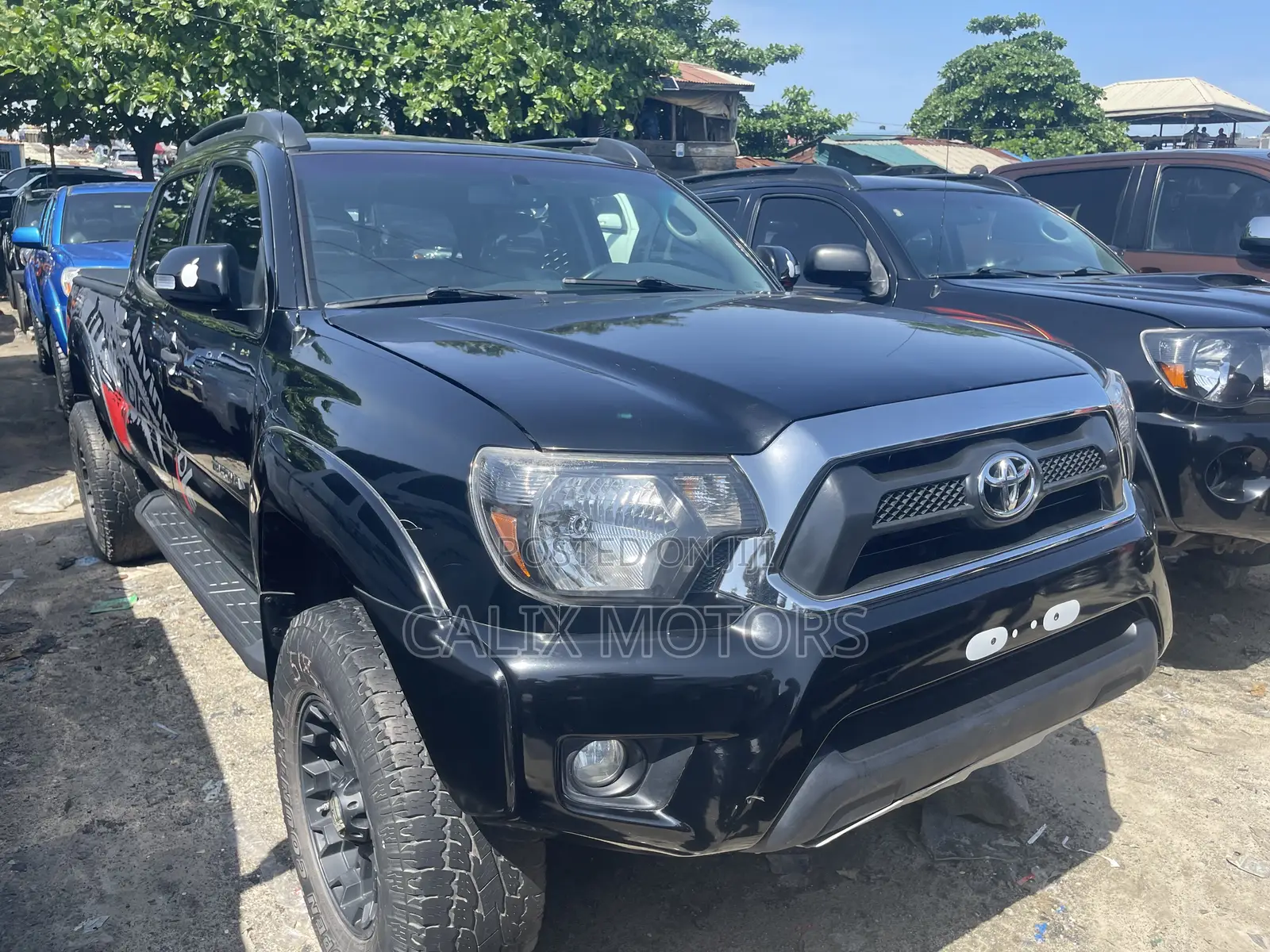 Toyota Tacoma 2014 Black