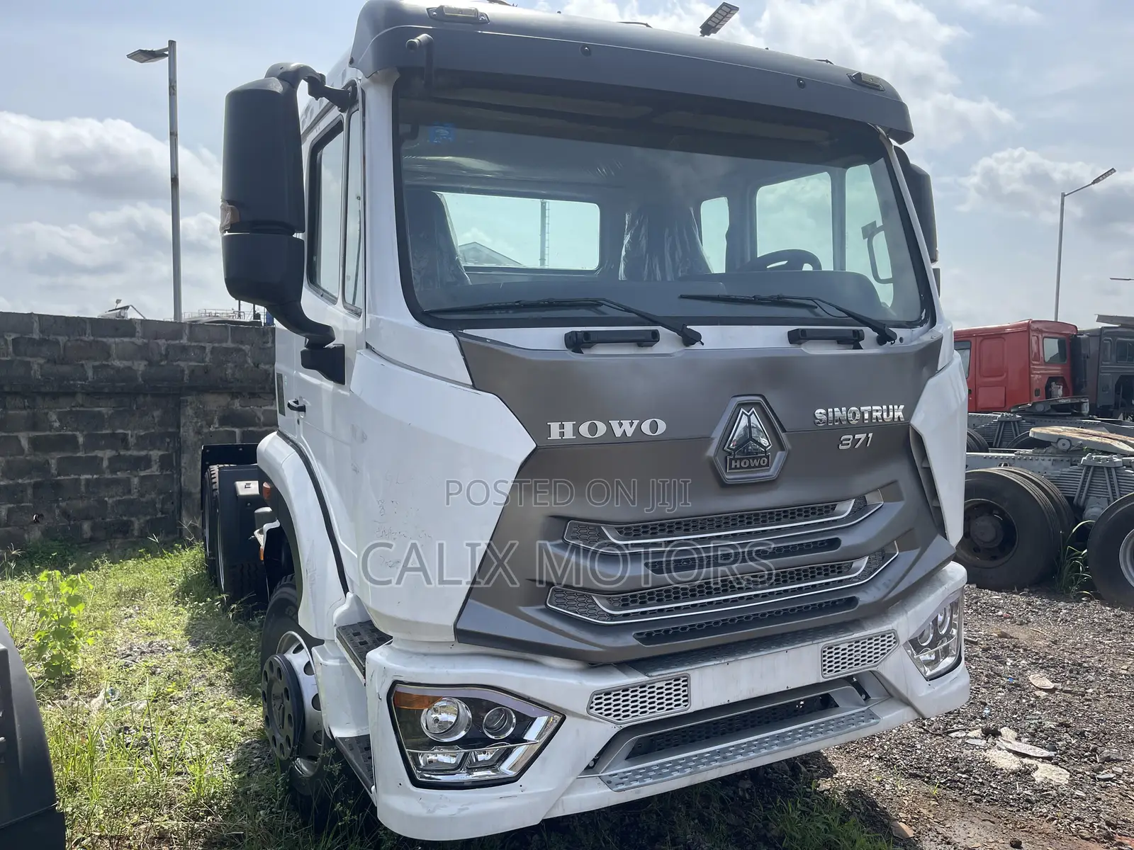 Foreign Used Howo Tractor Head Truck