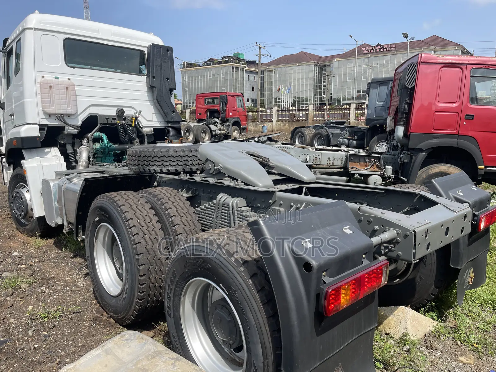 Foreign Used Howo Tractor Head Truck