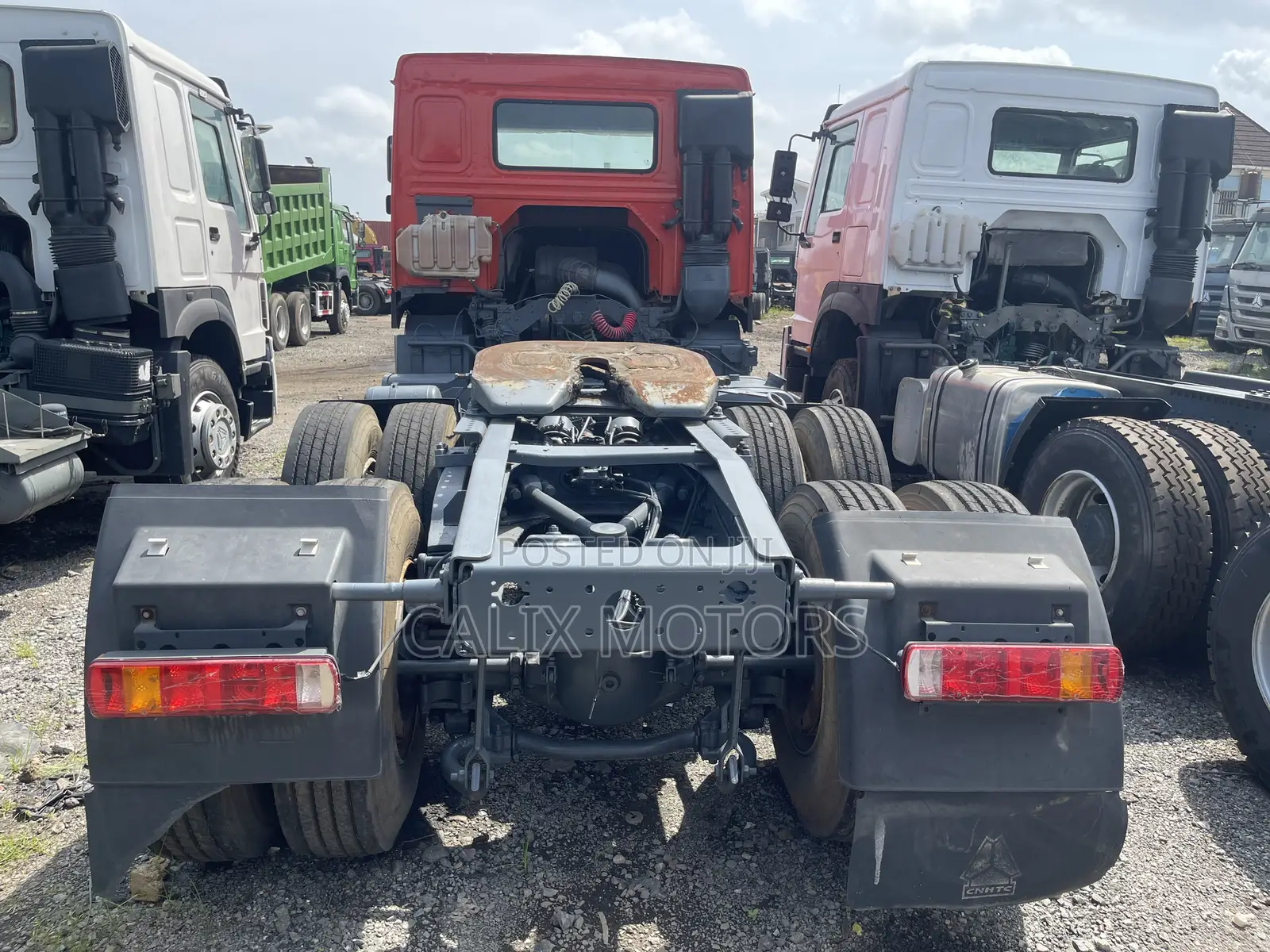 Foreign Used Howo Truck Tractor Head.