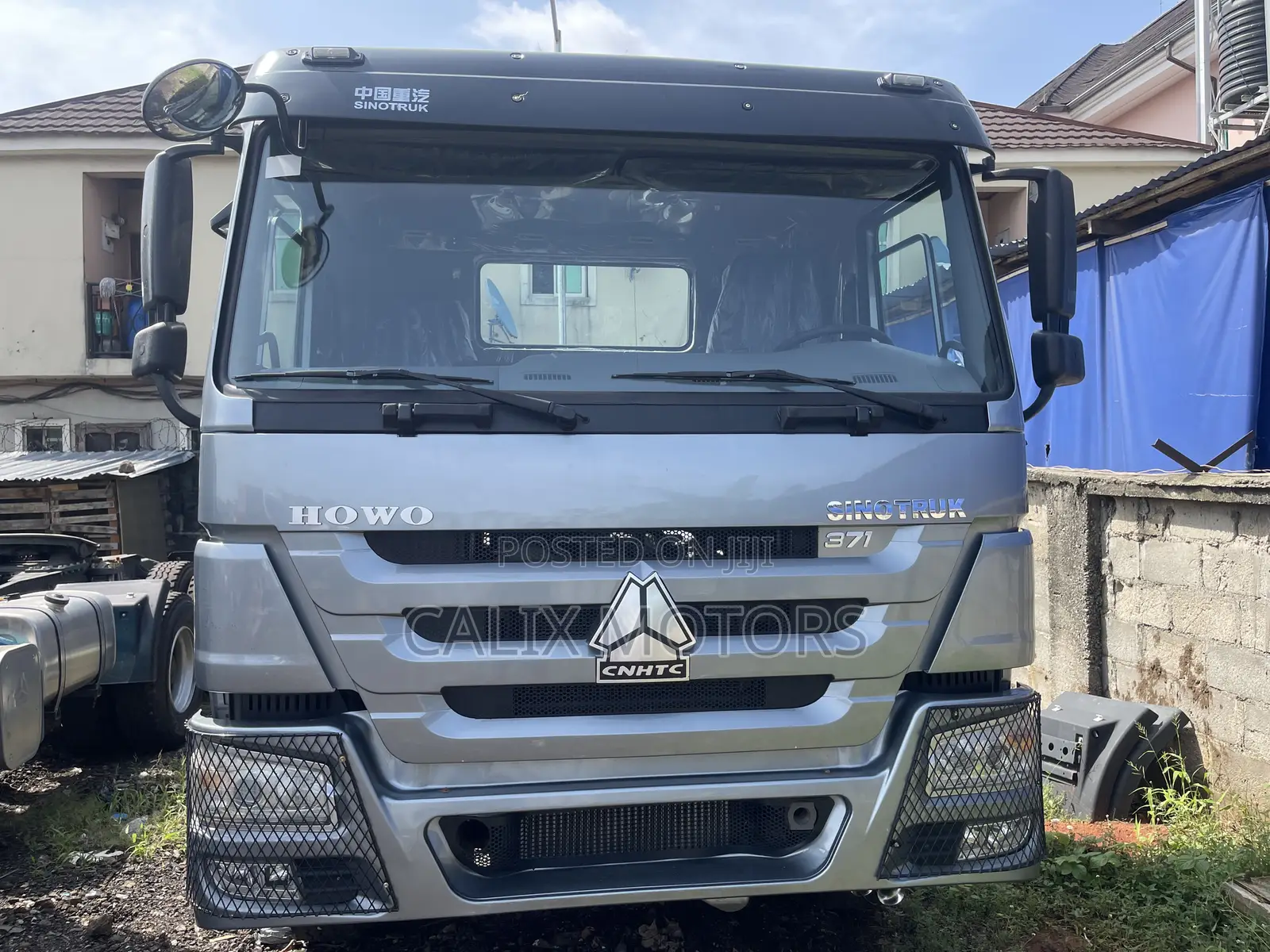 Brand New Howo Sinotruck Tractor Head.