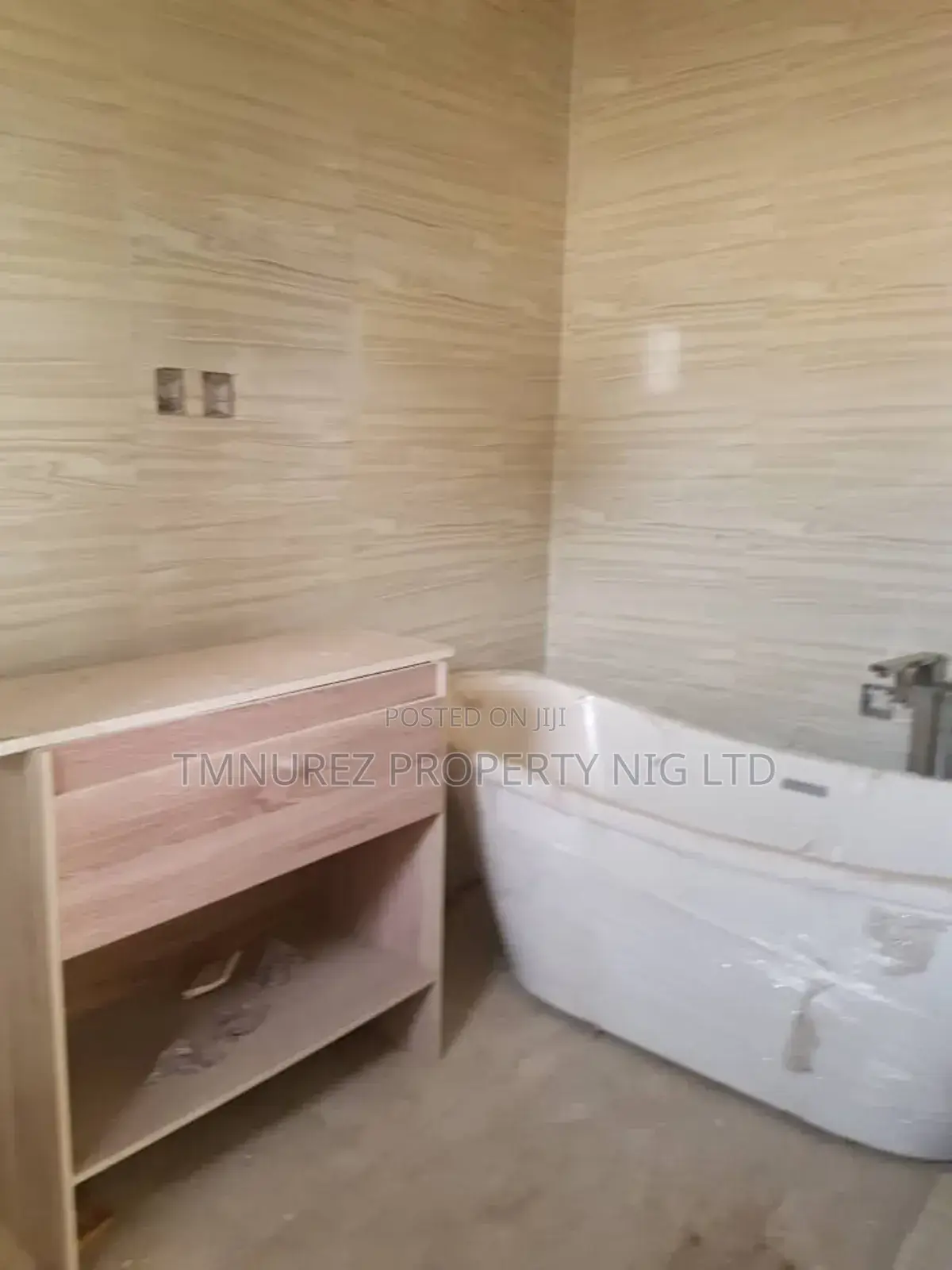 5bdrm Duplex in Madam Cellular, Agungi for sale