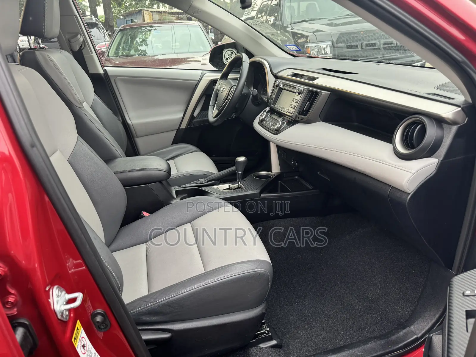 Toyota RAV4 2014 Red