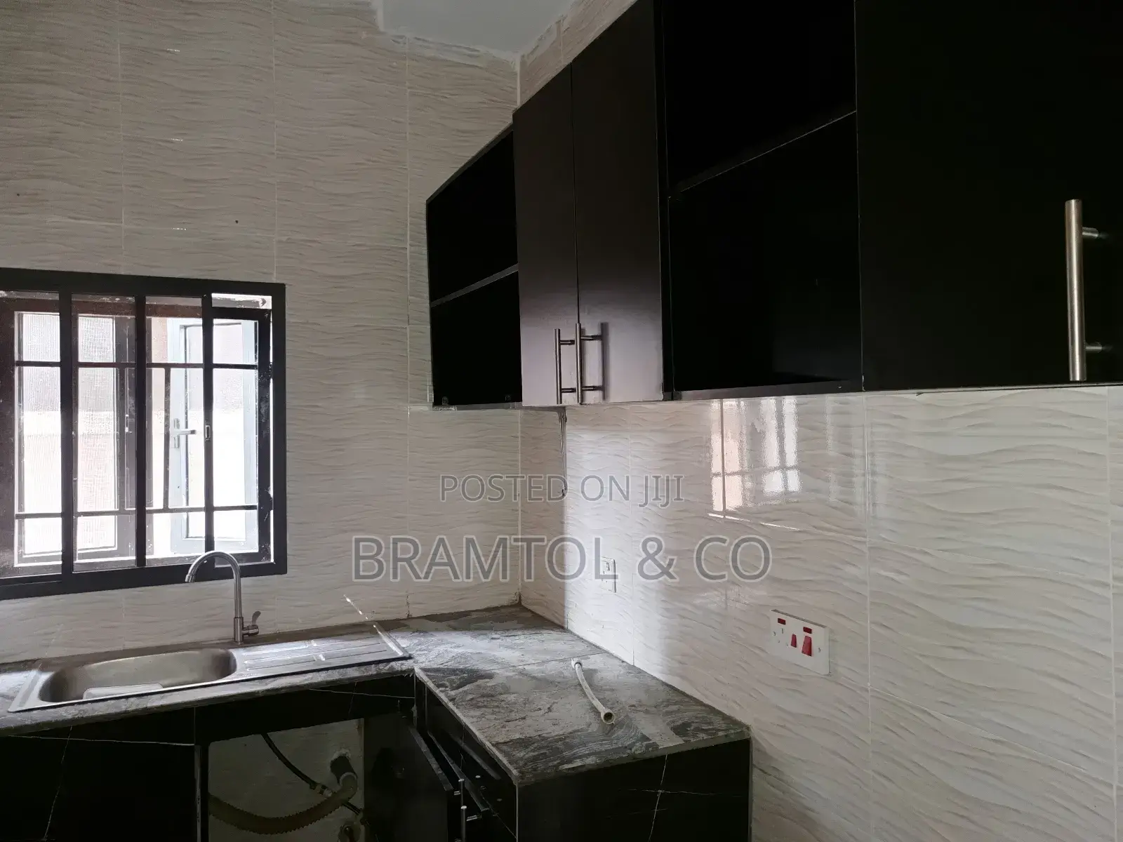 1bdrm Block of Flats in Mabushi for rent