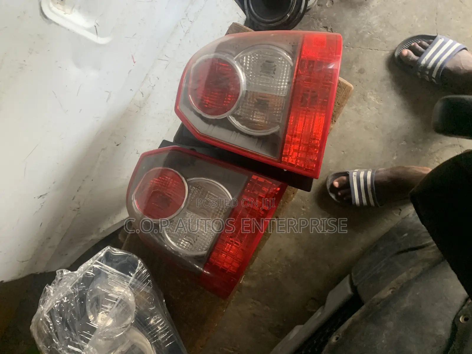 Back Rear Light for Land Rover LR2 FREELANDER 2