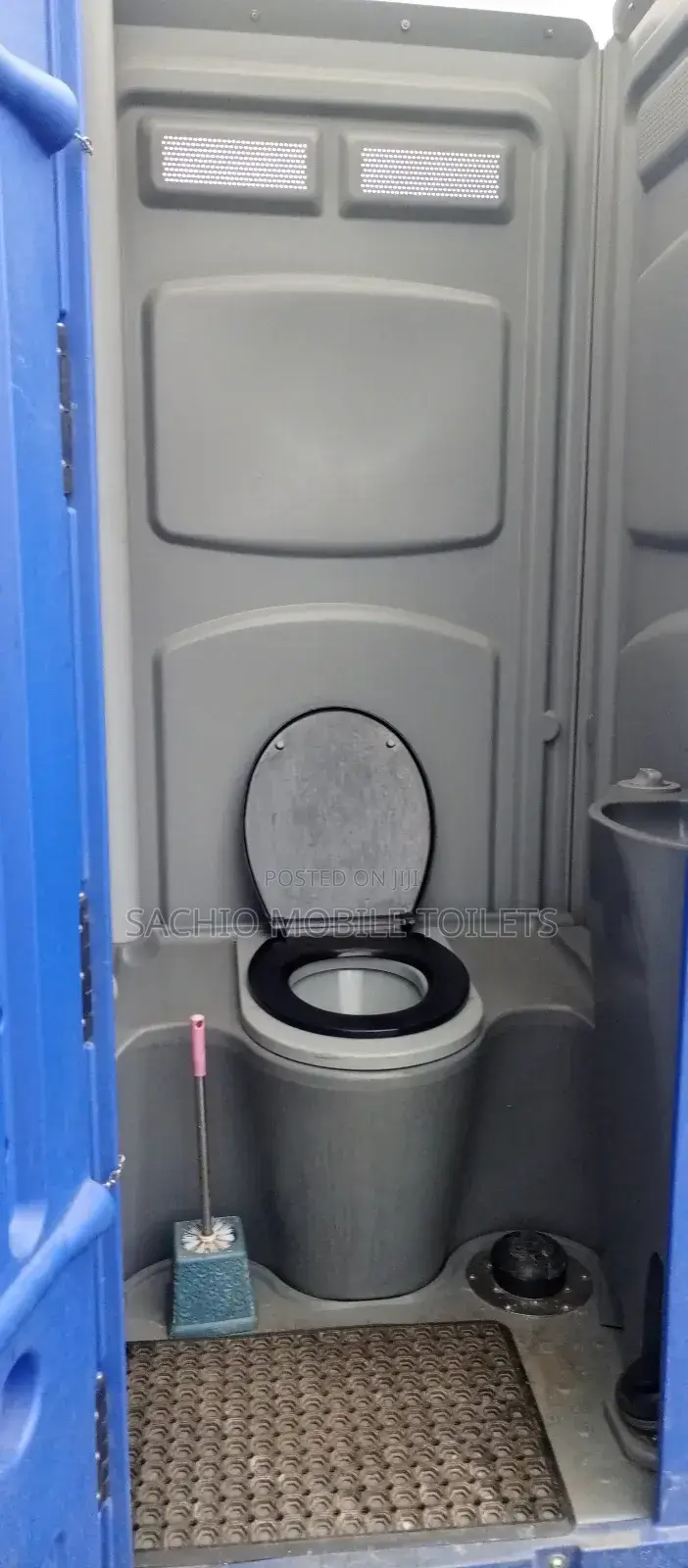 Keep Your Construction Site Clean With Our Mobile Toilet