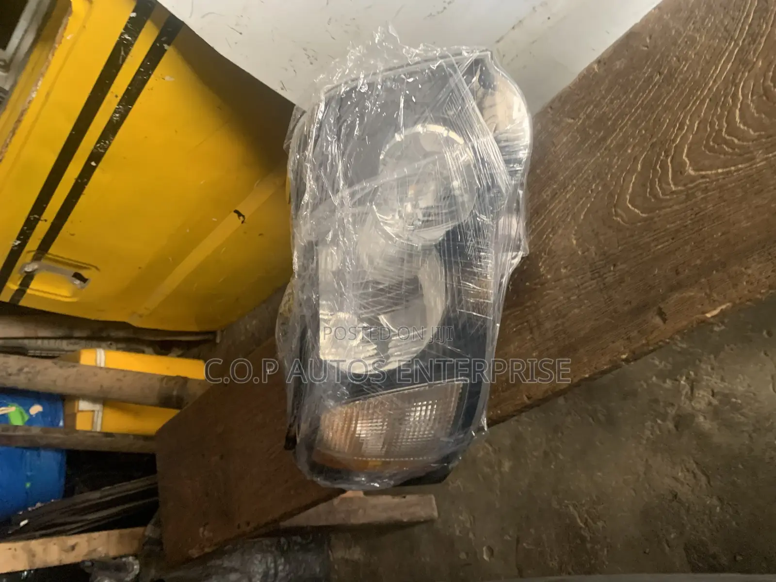 Headlamps for Land Rover FREELANDER 2004