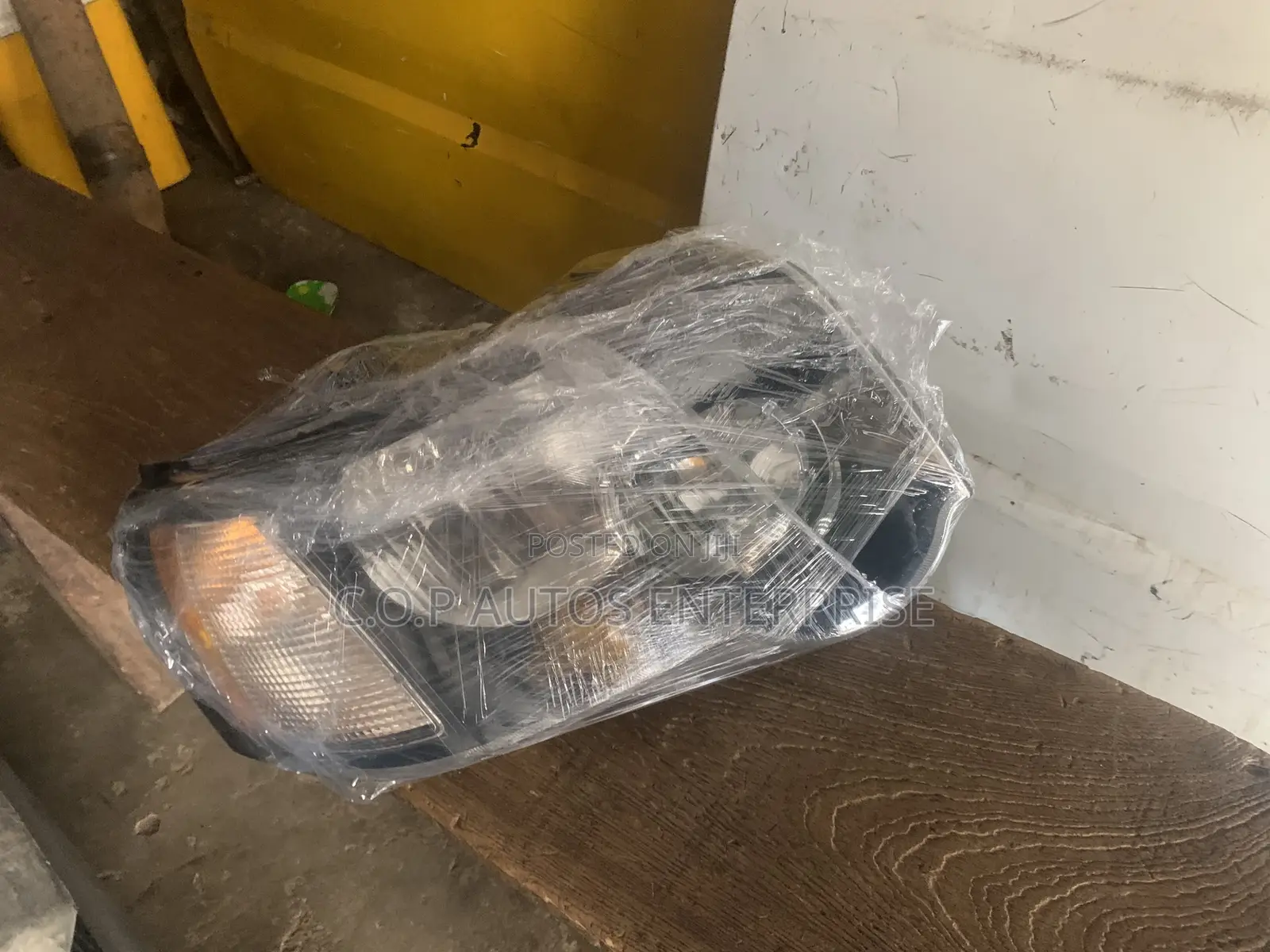 Headlamps for Land Rover FREELANDER 2004