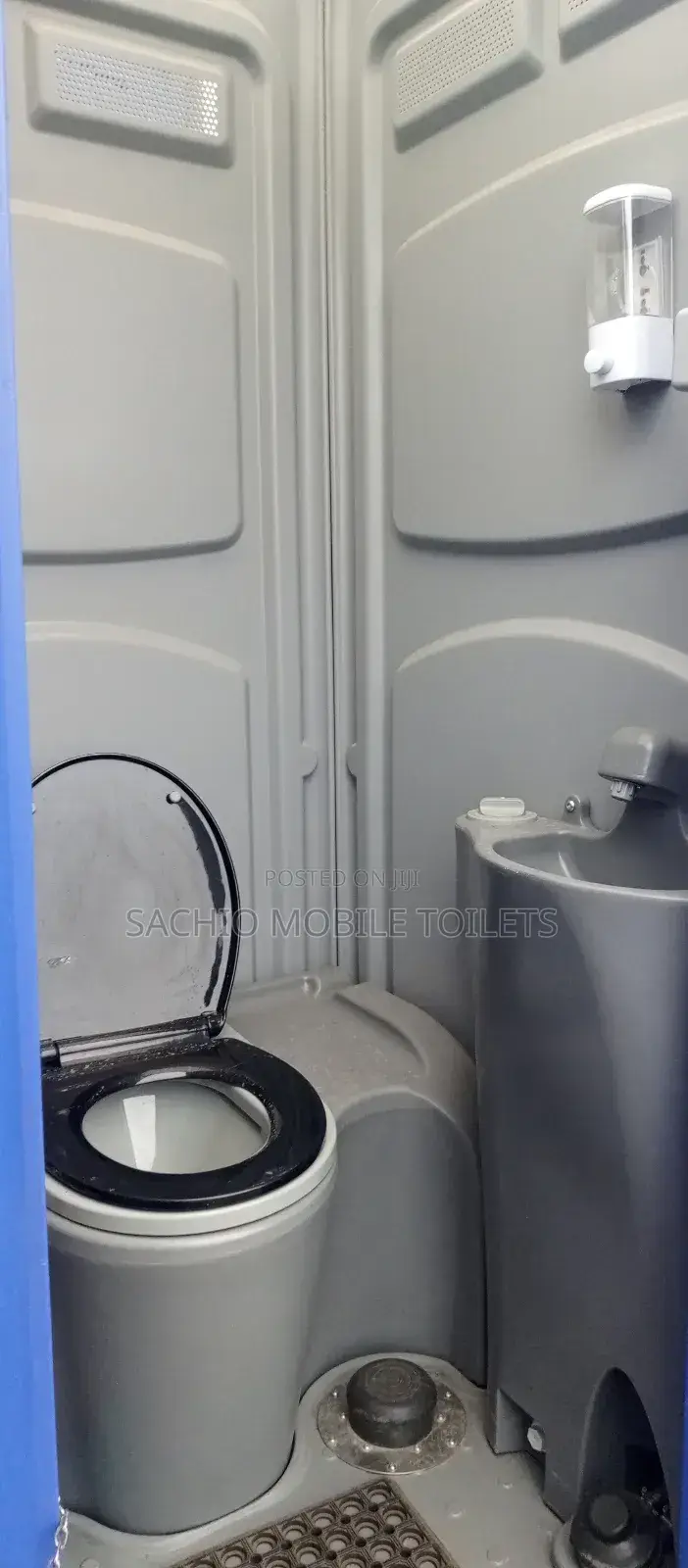 Effortless Event Planning Rent Clean Modern Mobile Toilets