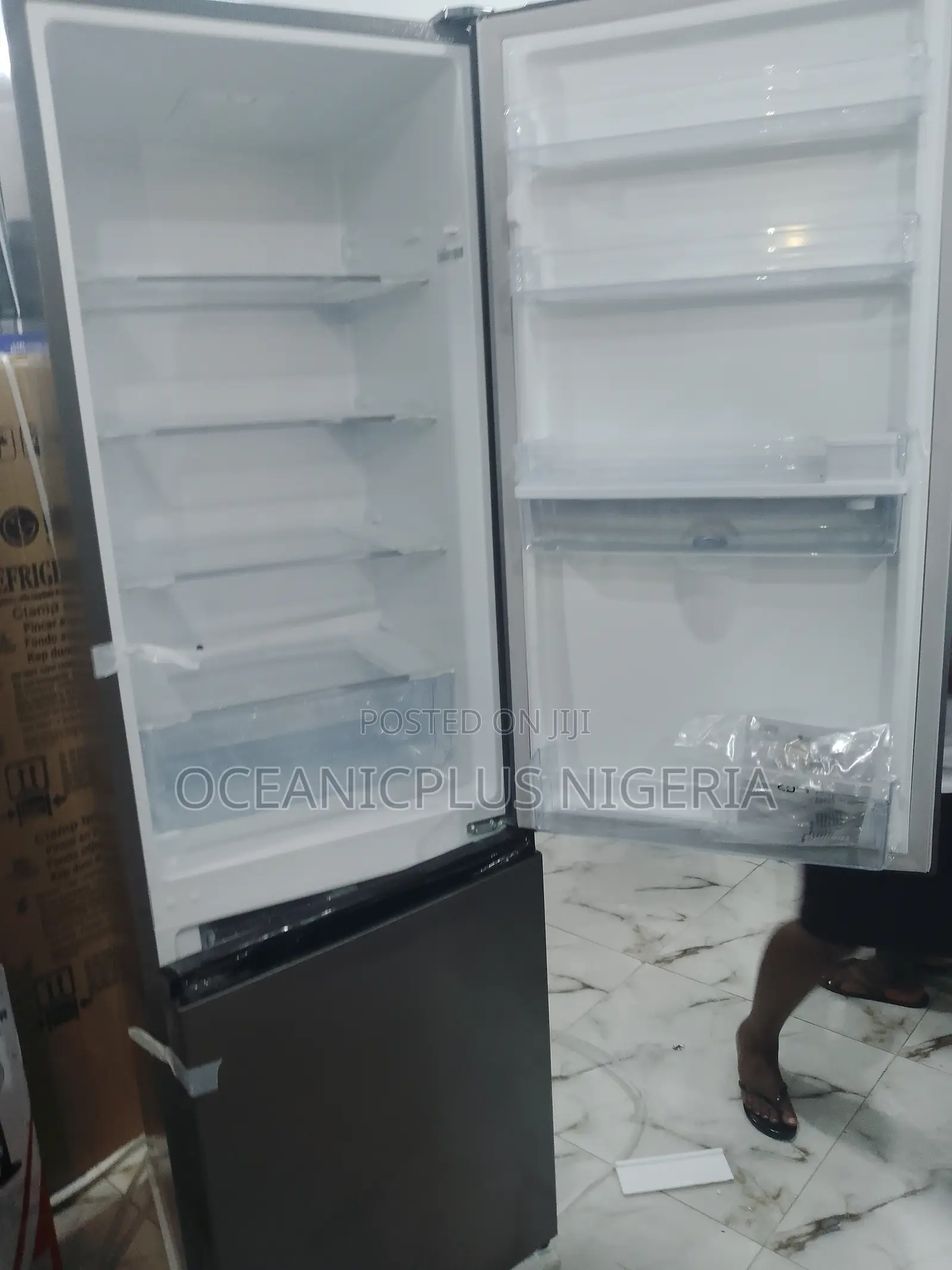 Sweet Deal - Hisense 264l Bottom Freezer- Refrigerator