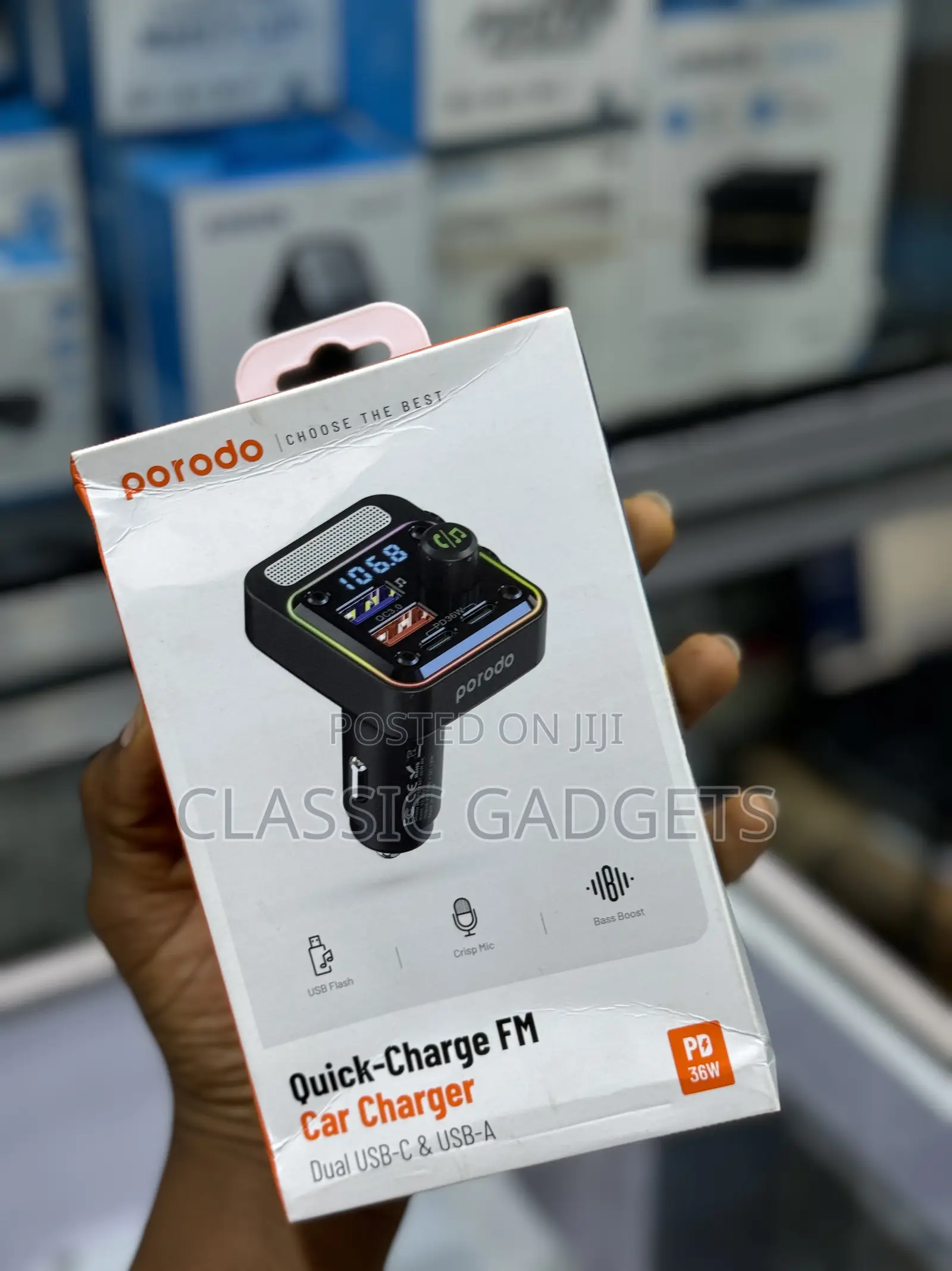 Porodo Smart Car Charger FM Transmitter With 24W PD Port