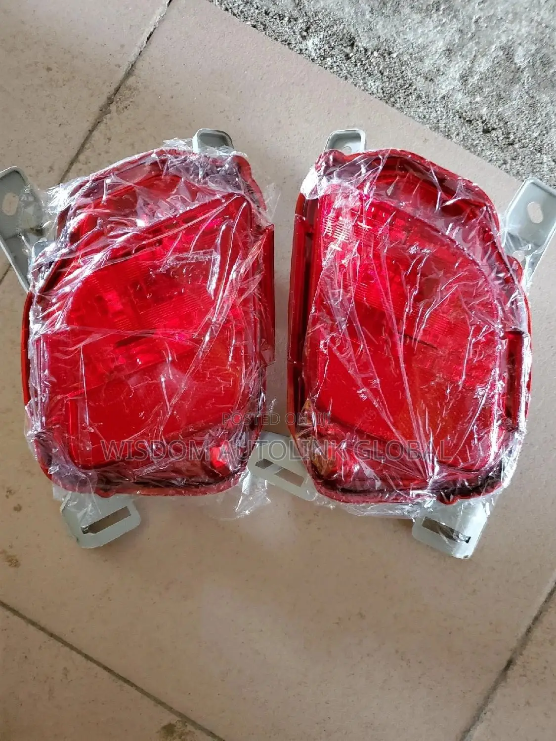 Back Bumper Reflector/Lights For Toyota Highlander 2015-2018