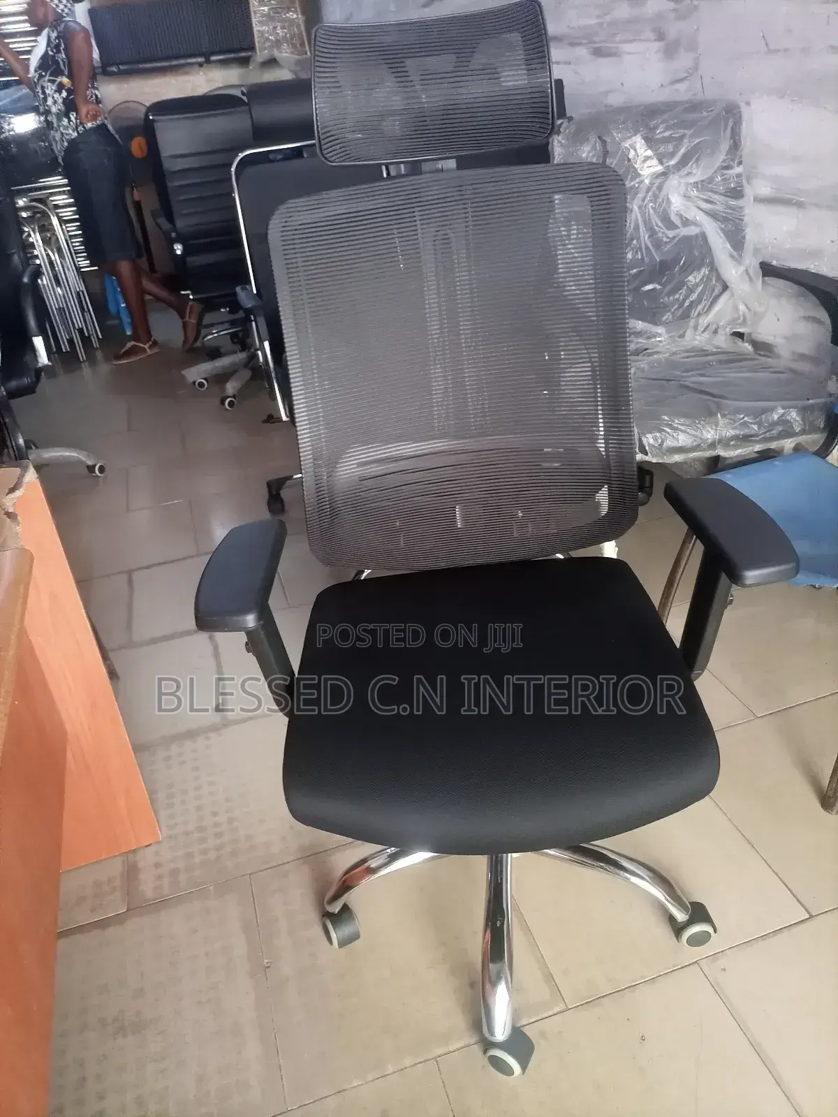 Office Swivel Boss Chair