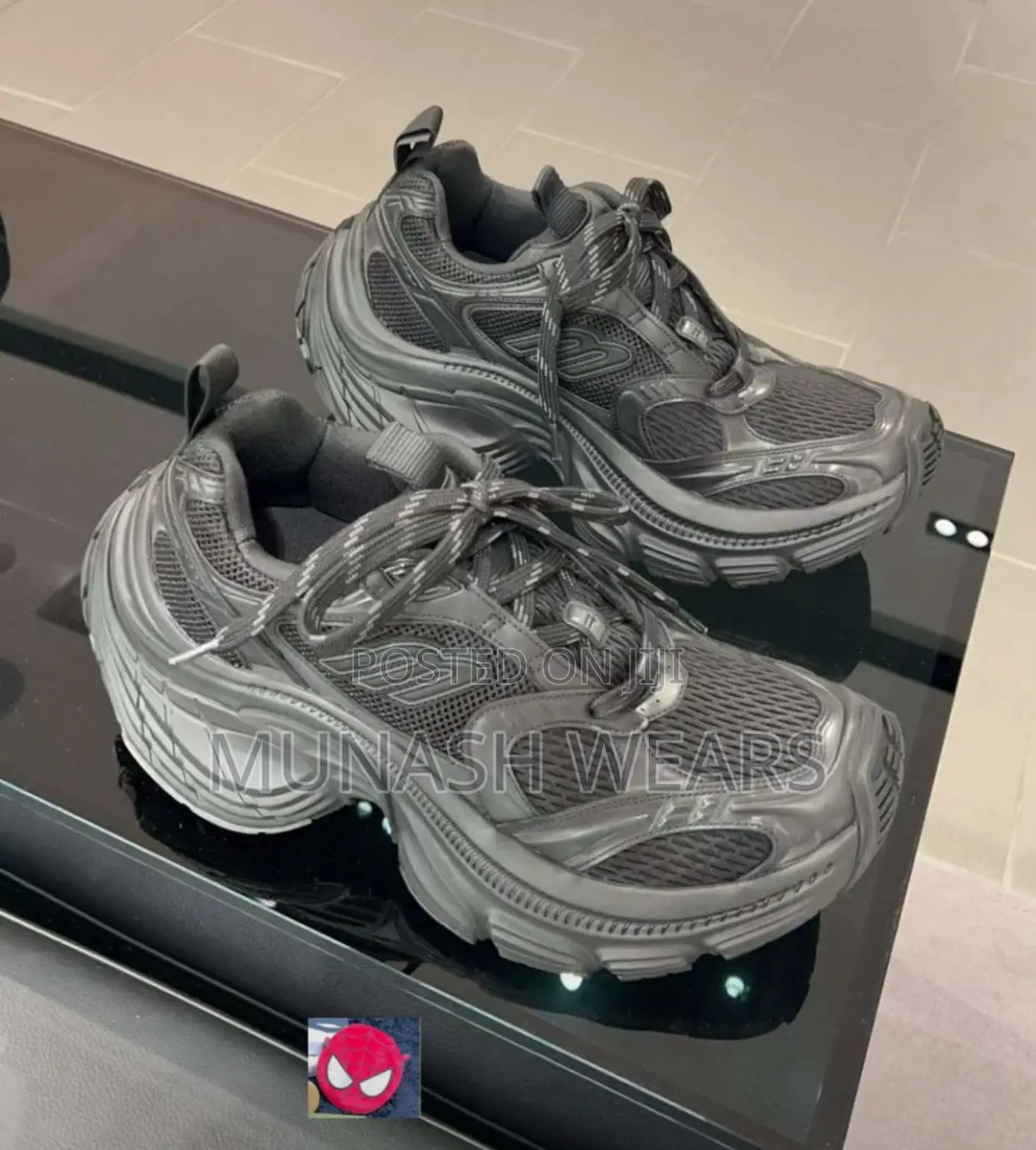 BALENCIAGA Track Runner