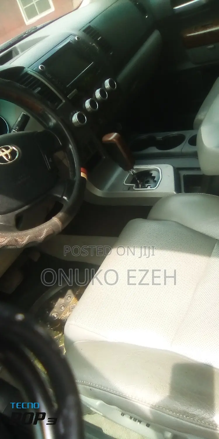 Toyota Tundra Double Cab 4x4 Limited 2010 Black