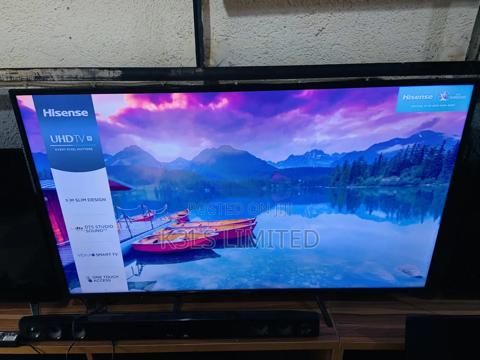 Hisense 55inch Smart Tv