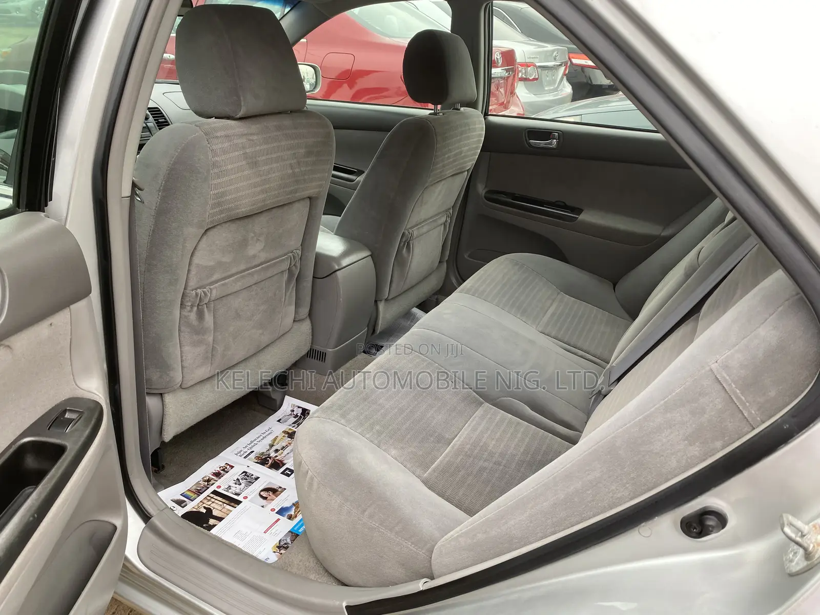 Toyota Camry LE 4dr Sedan (2.4L 4cyl 5A) 2005 Silver