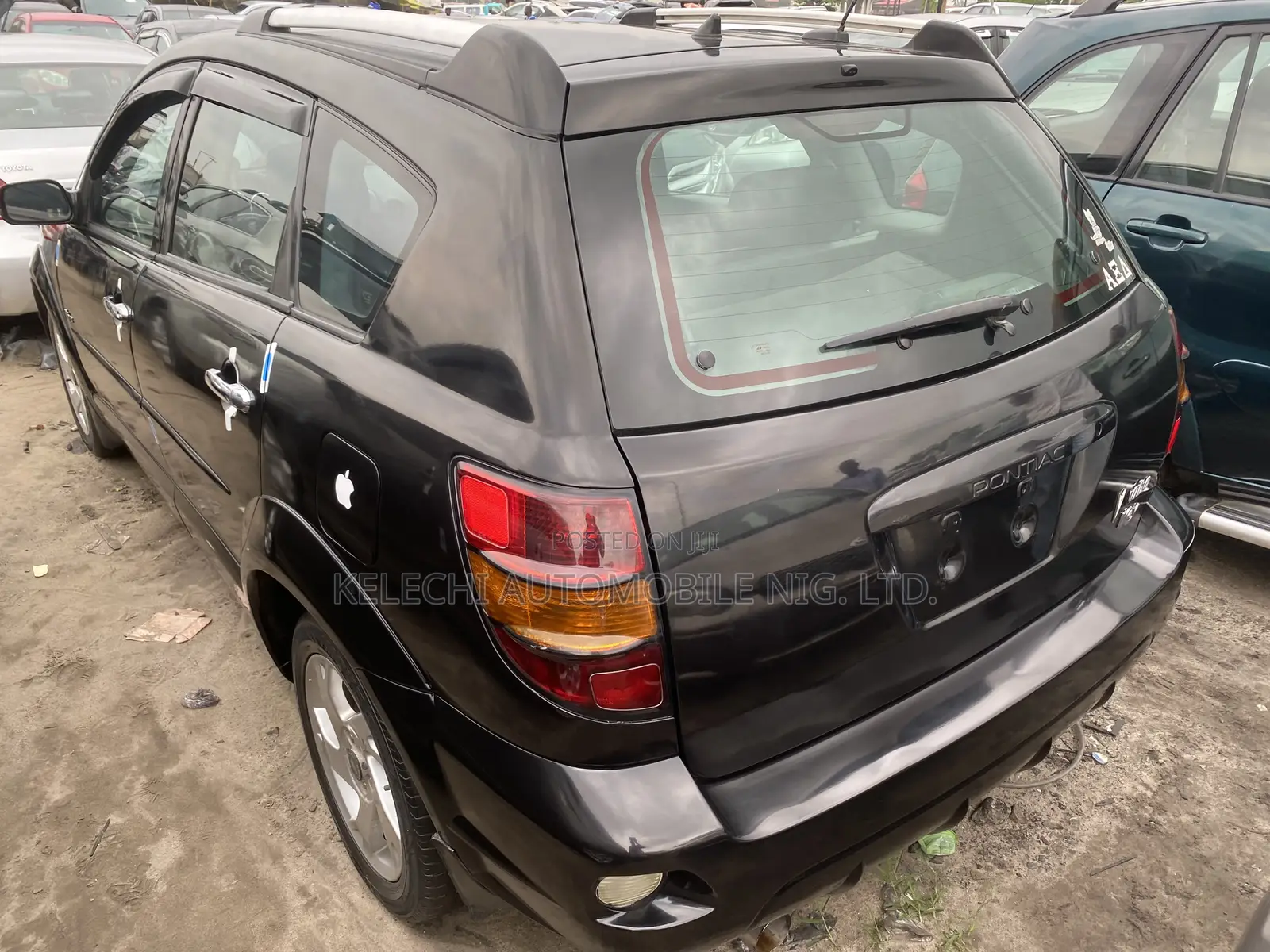 Pontiac Vibe 1.8 AWD 2005 Black