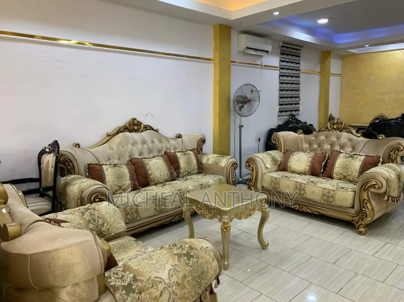 Seven Seater Sofa Chairs With High Quality Fabric