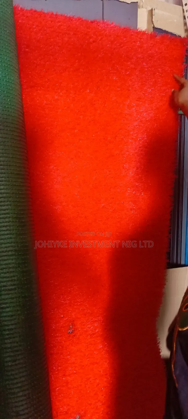 High Quality Red Italian 35mm Carpet Grass