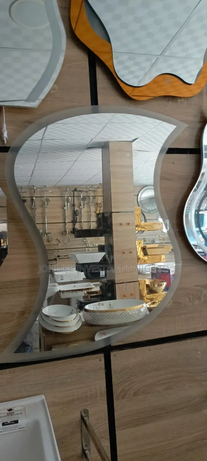 High Quality and Affordable Shapeless Wall Mirrors