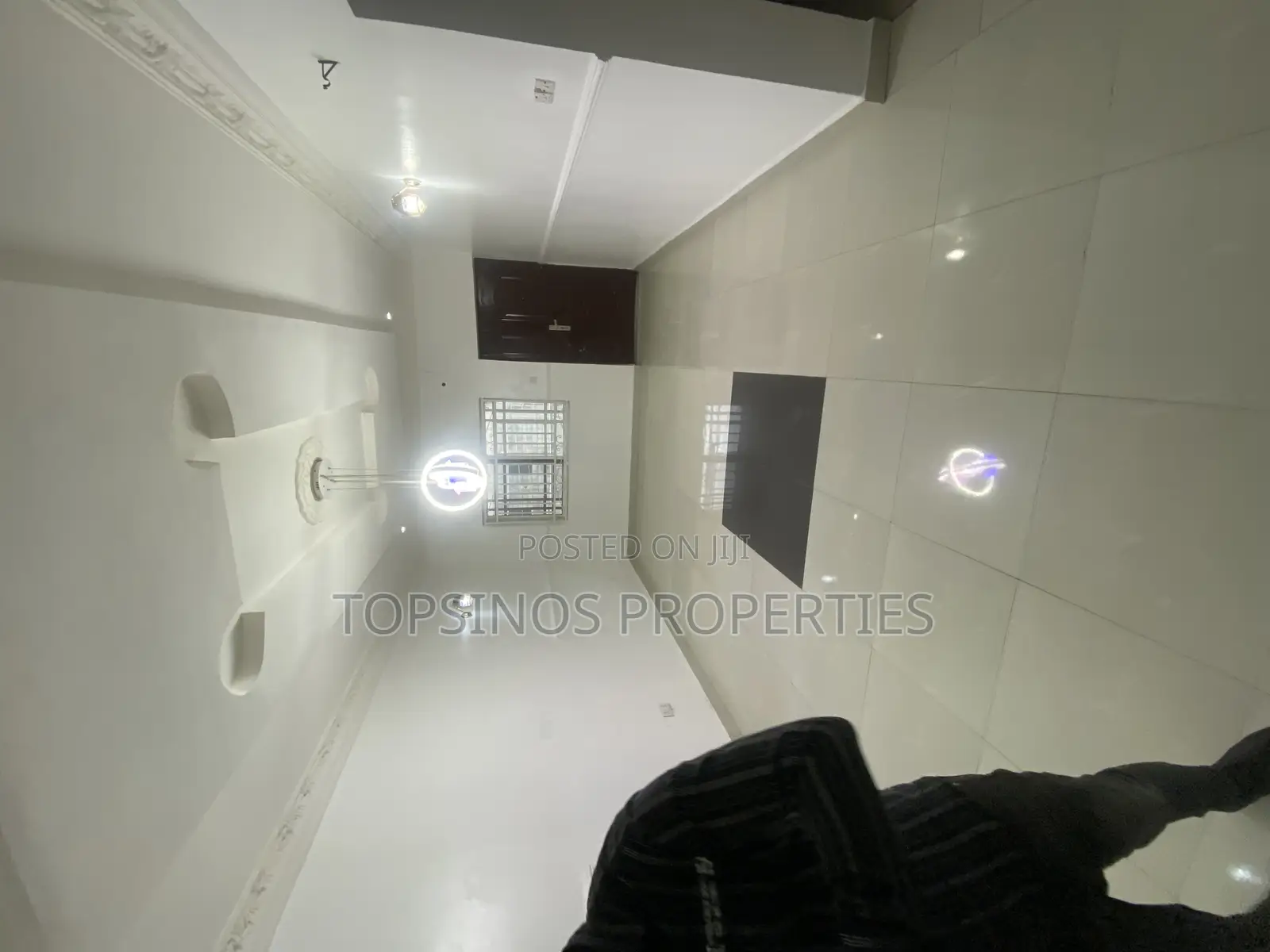 2bdrm Block of Flats in Dawaki for rent
