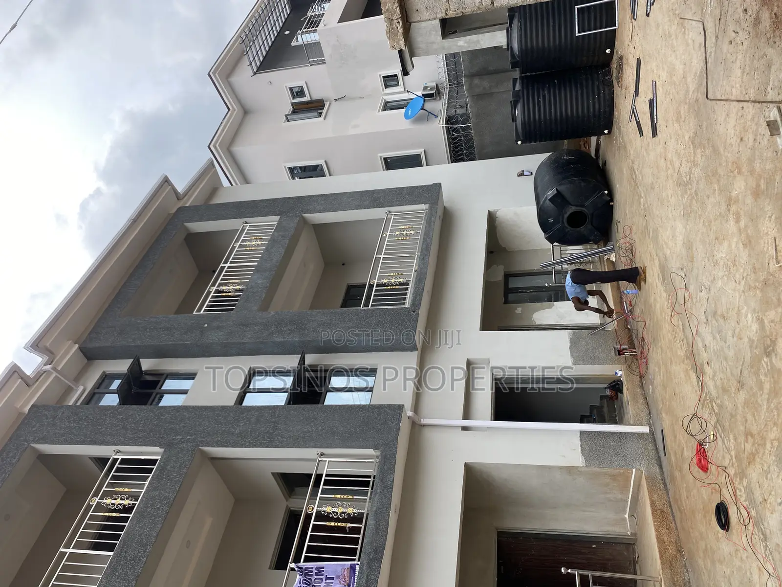 2bdrm Block of Flats in Dawaki for rent