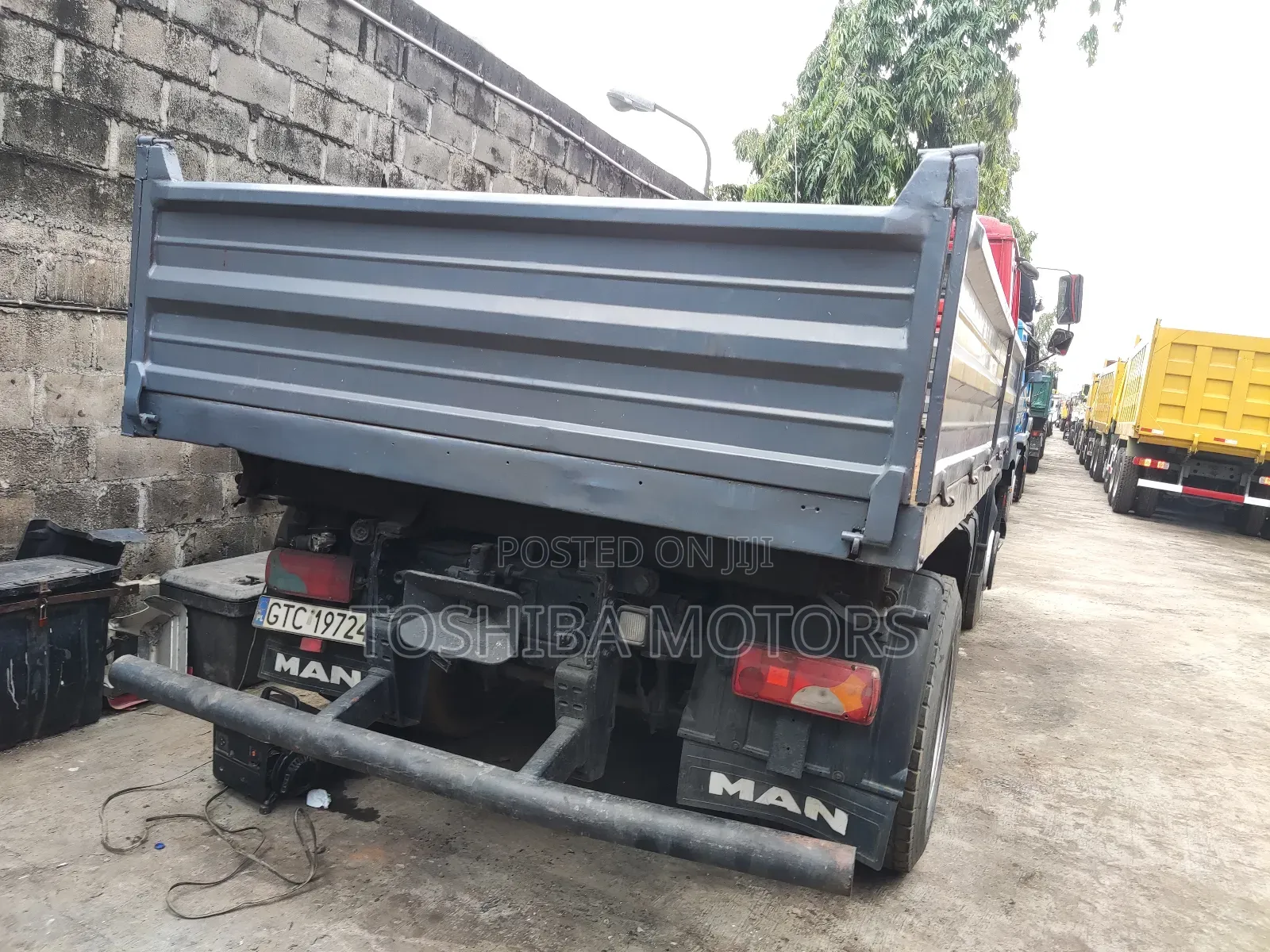 Man DIESEL 6 Tyres 2000 Model