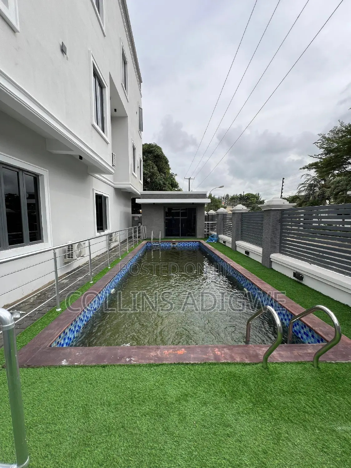 4bdrm Duplex in Victoria Island for sale