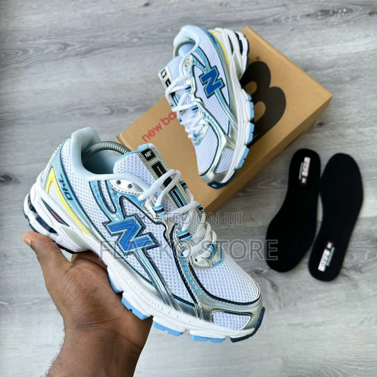 Original New Balance 740 Series Sneakers