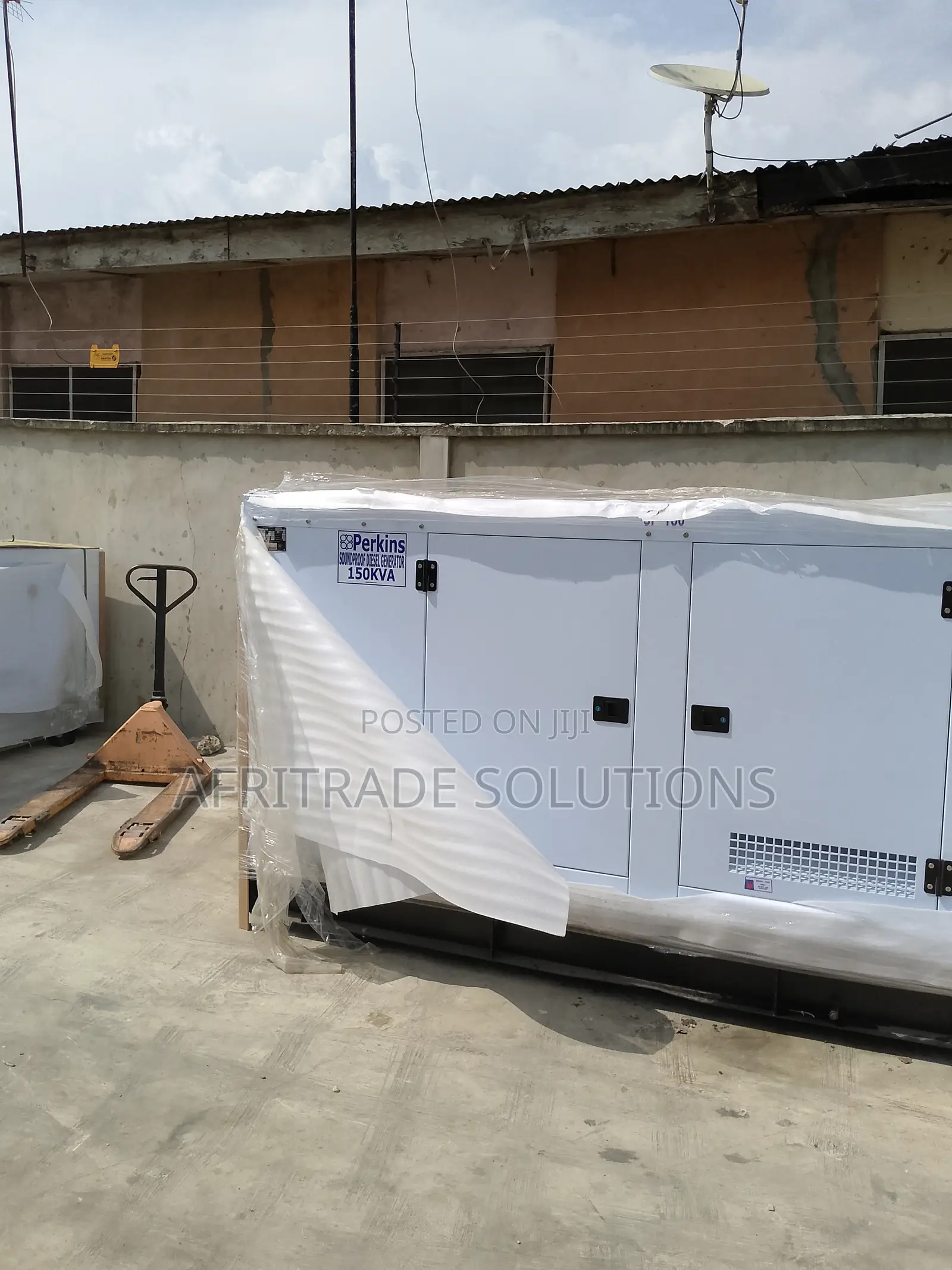 Quality 150kva Perkins Soundproof Industrial Generator