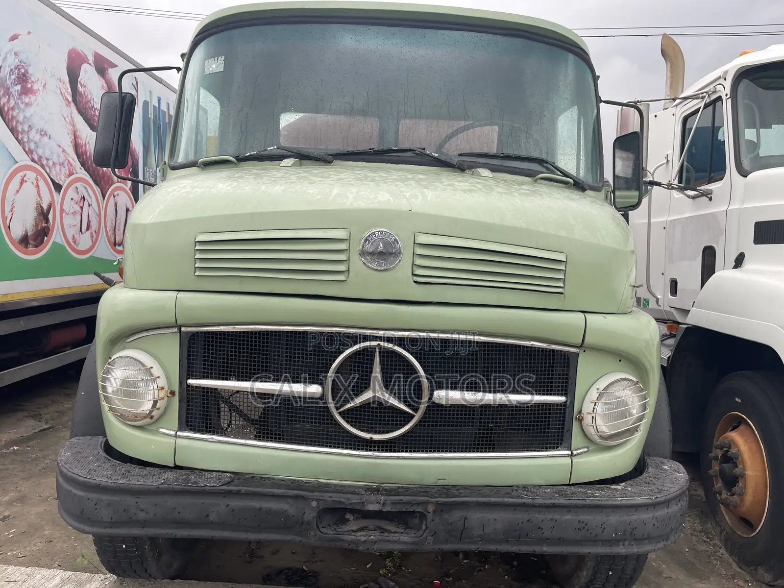 Foreign Used Mercedes Benz 1413 Water Tanker Truck.