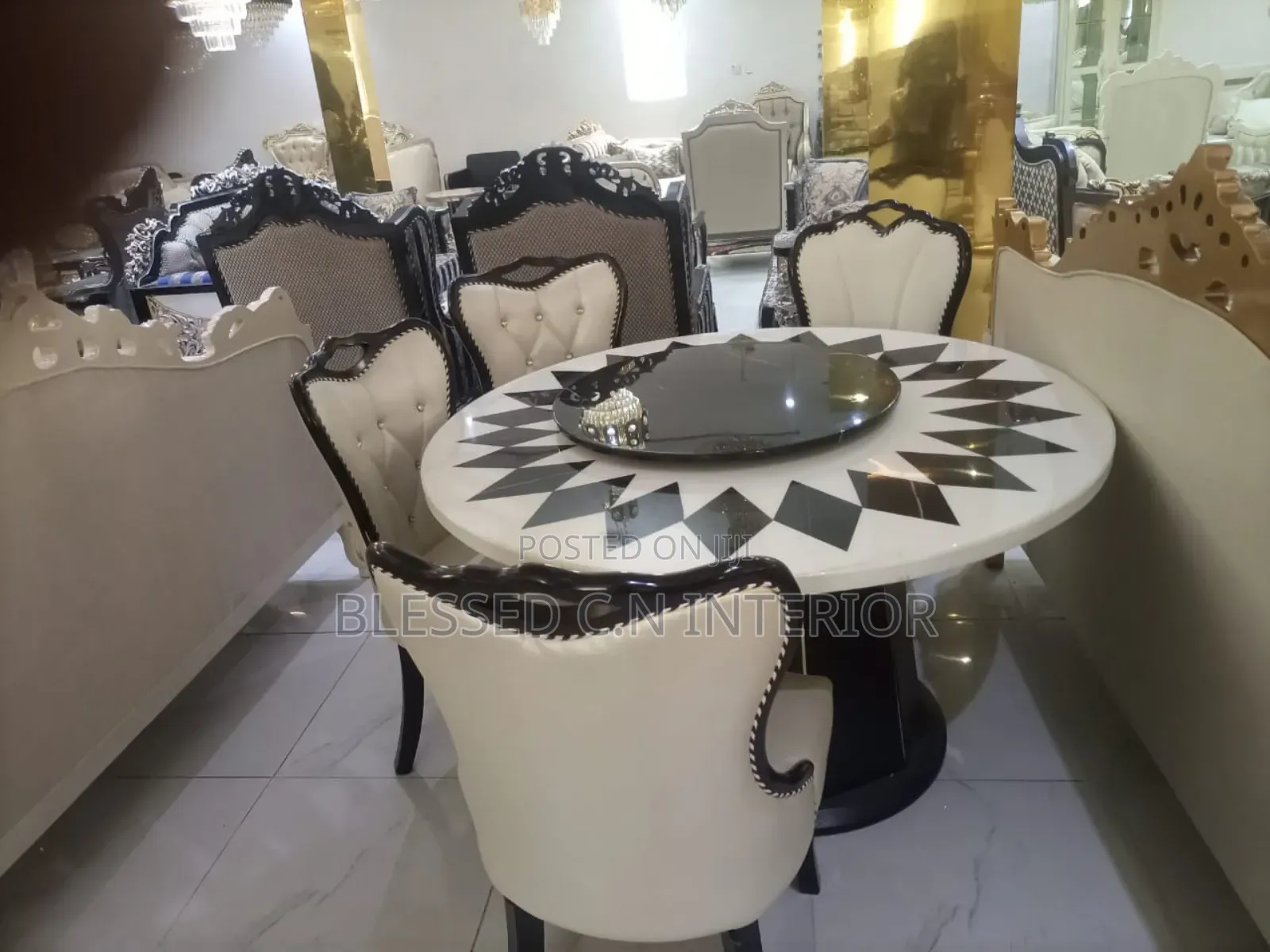 Classic Dinning Table Set
