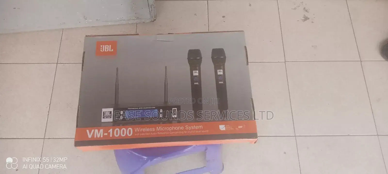 JBL Wireless Mic Model 1000