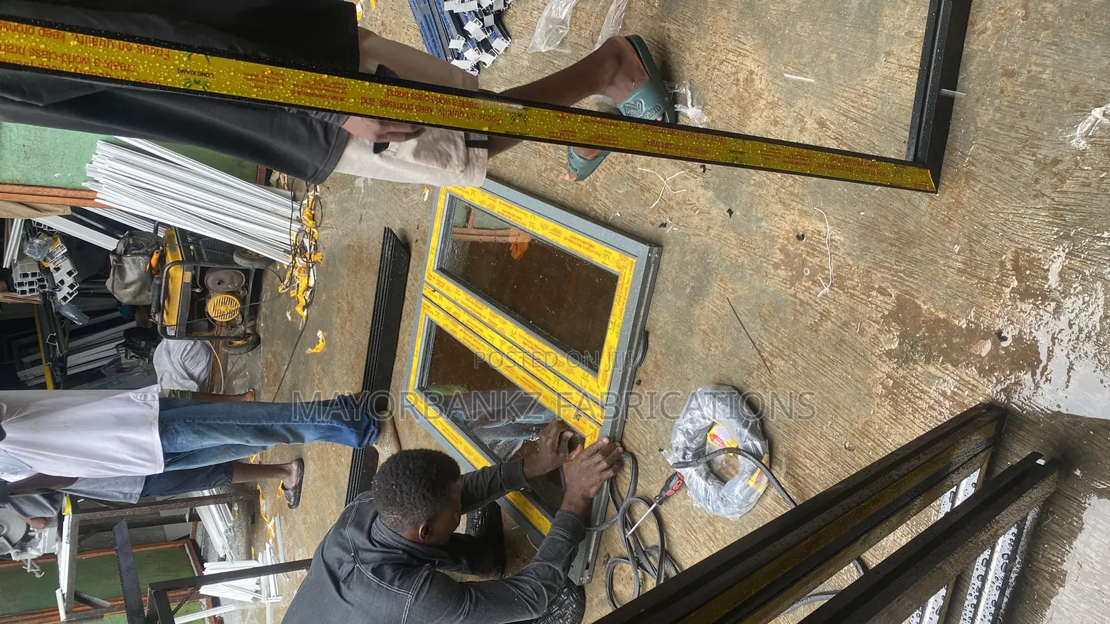 Aluminum Casement Window With Burglary and Net