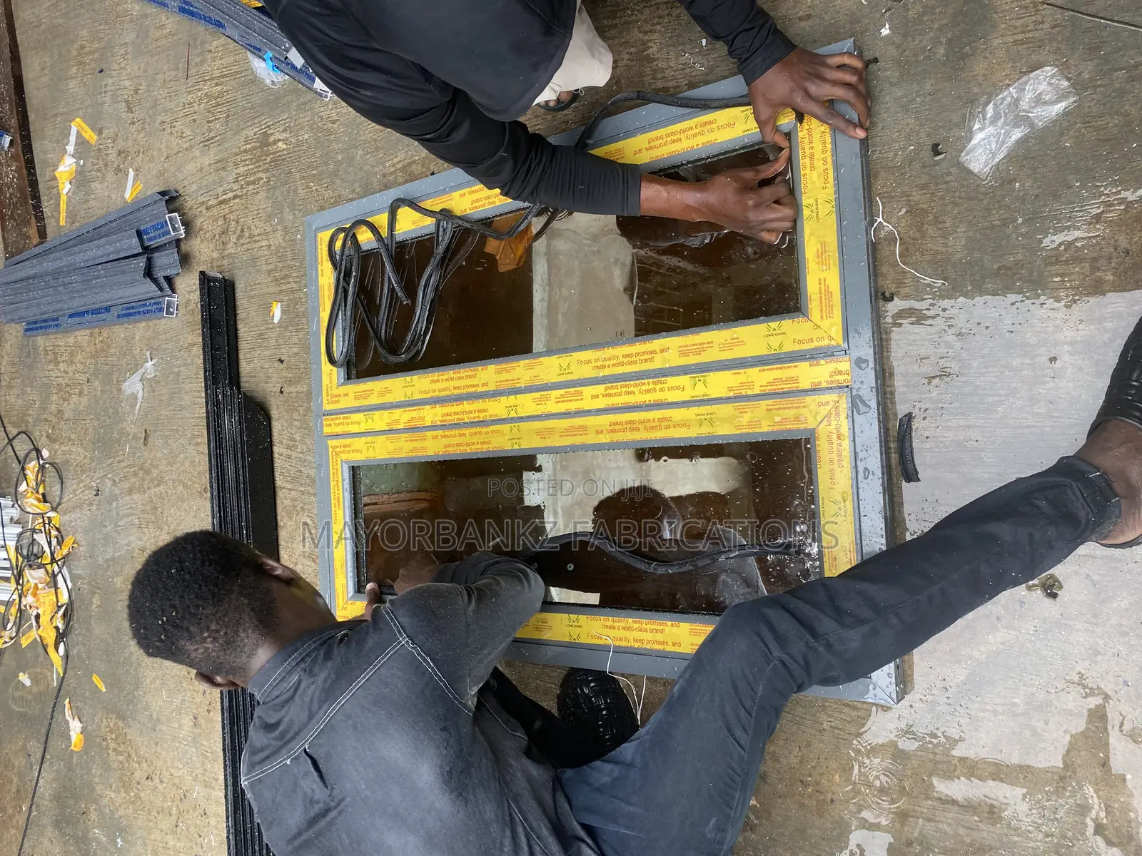 Aluminum Casement Window With Burglary and Net