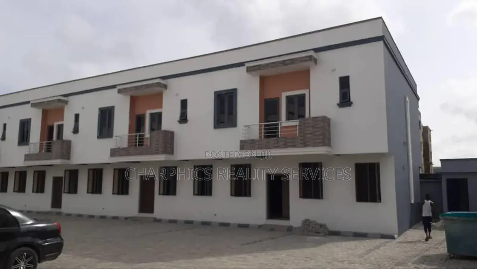 3bdrm Duplex in Lekki for sale