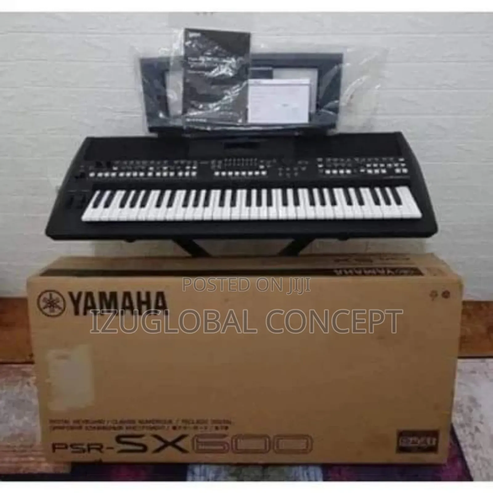 Yamaha PSR-Sx600 61-Key Digital Keyboard