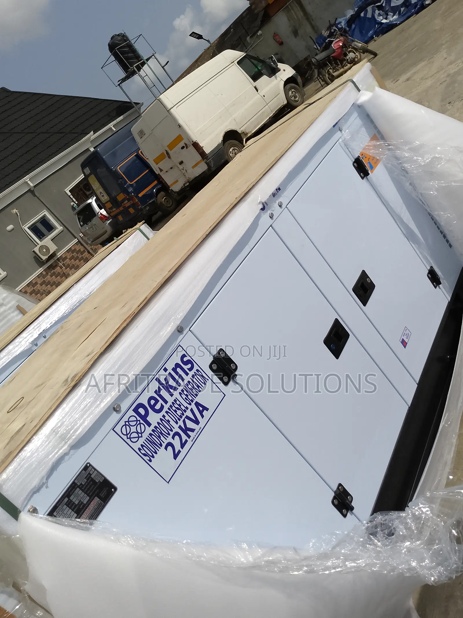 22kva Perkins Diesel Generator- Super Quiet