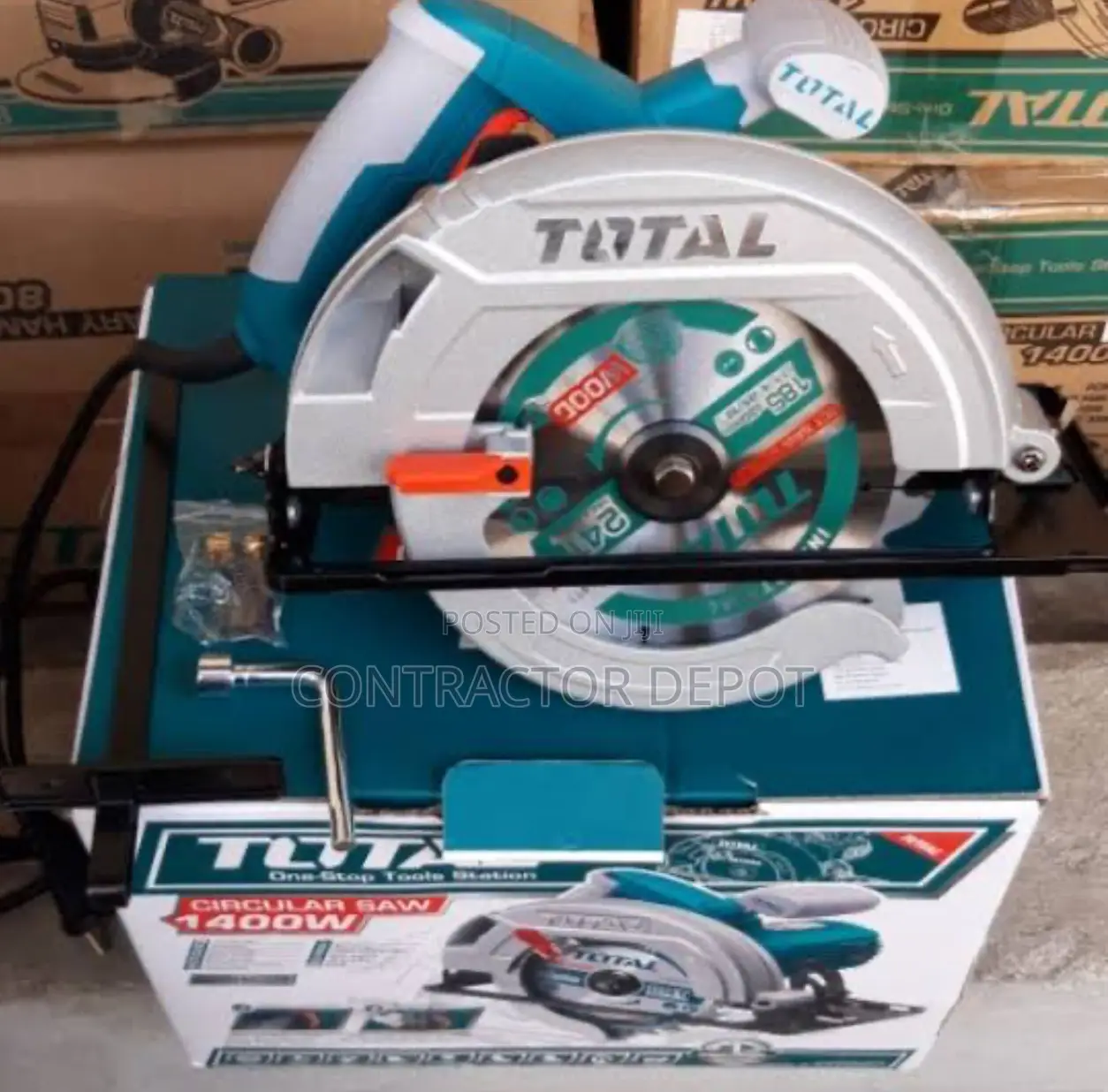 Total Circular Saw-7 Inches With Blade Portable-1400w-185mm