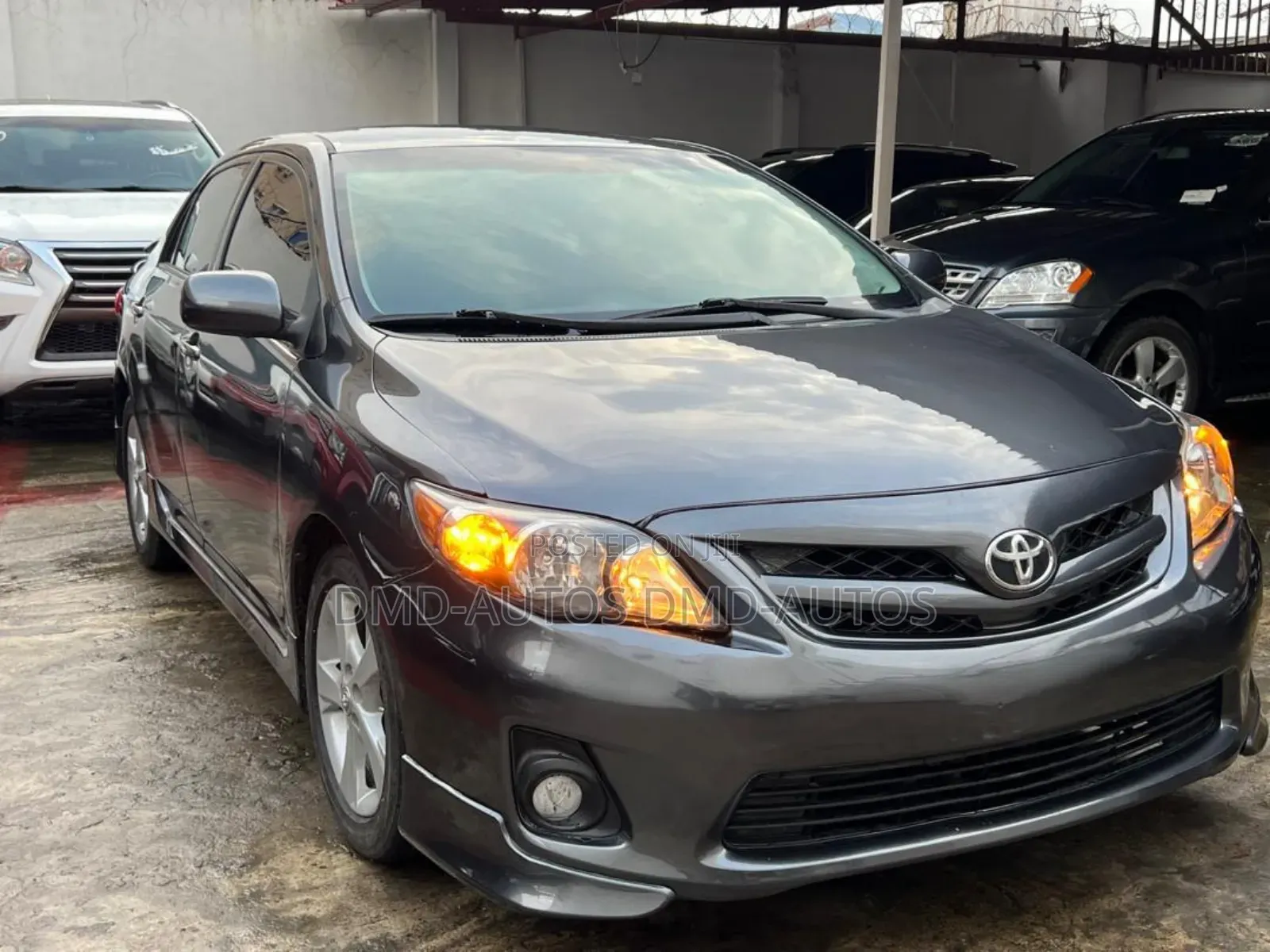 Toyota Corolla S Special Edition 4dr Sedan (1.8L 4cyl 4A) 2013 Gray
