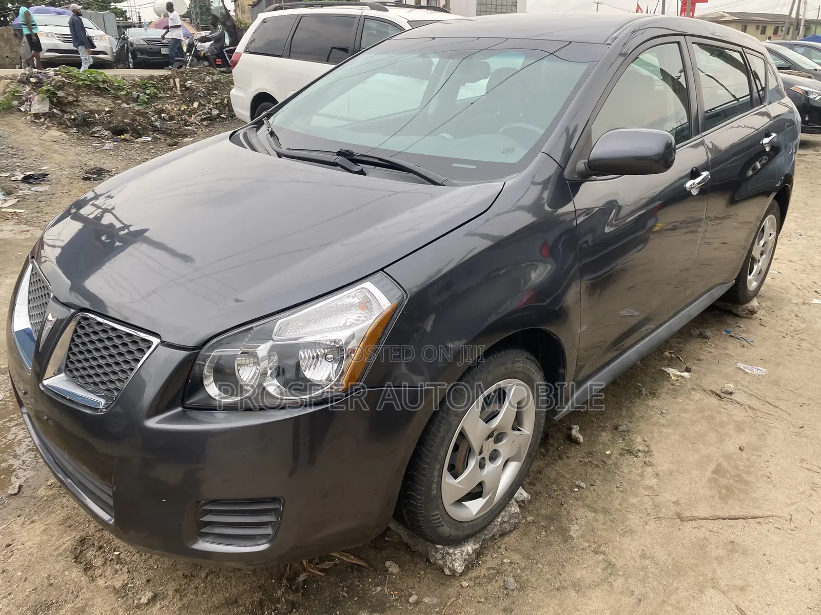 Pontiac Vibe 2010 Gray