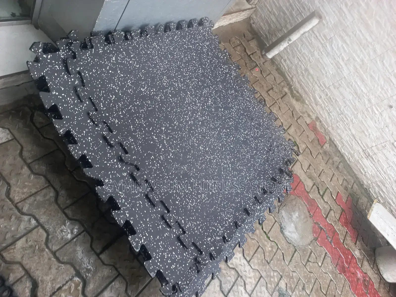 Quality A Pc Sqm Mat With Dot White