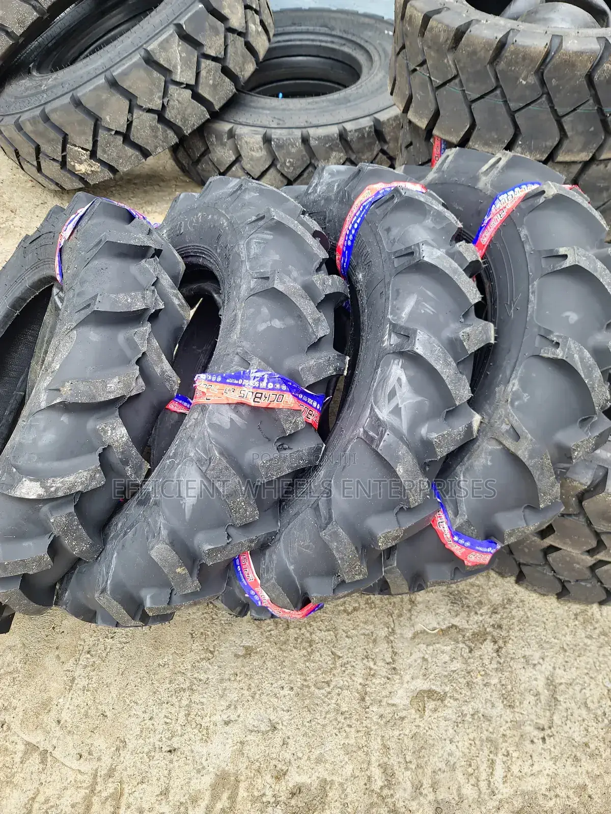 7.50-20 10ply ROCKBUSTER Caterpillar Front Tyre