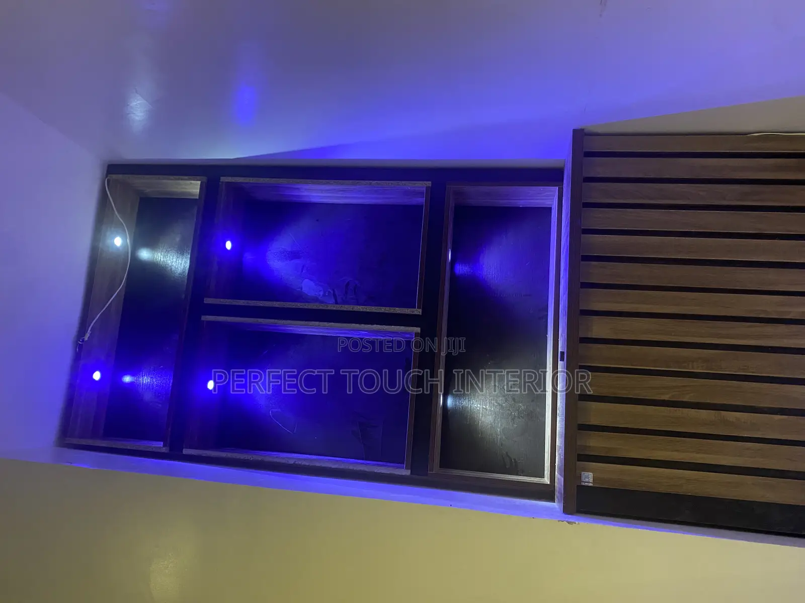 Wine Bar With Lights Works